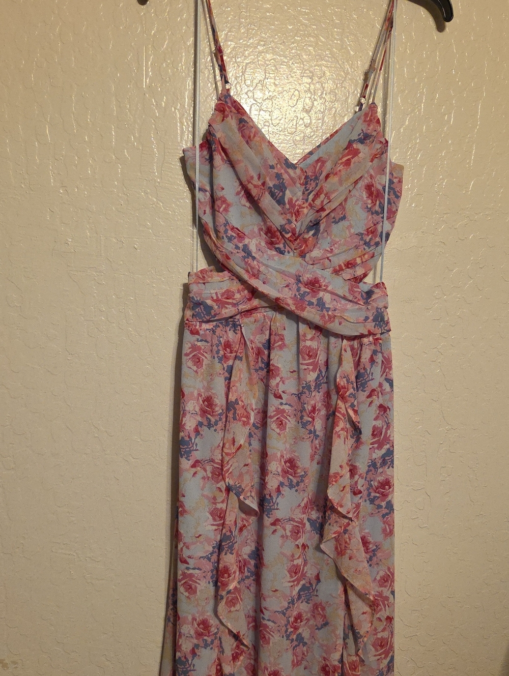 Vici Pink Blue Floral Sweetheart Neckline Dress With Slit Extra Small